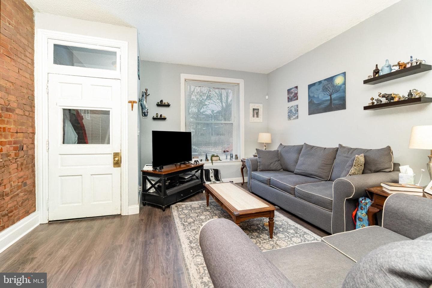 215 Muench Street photo 6