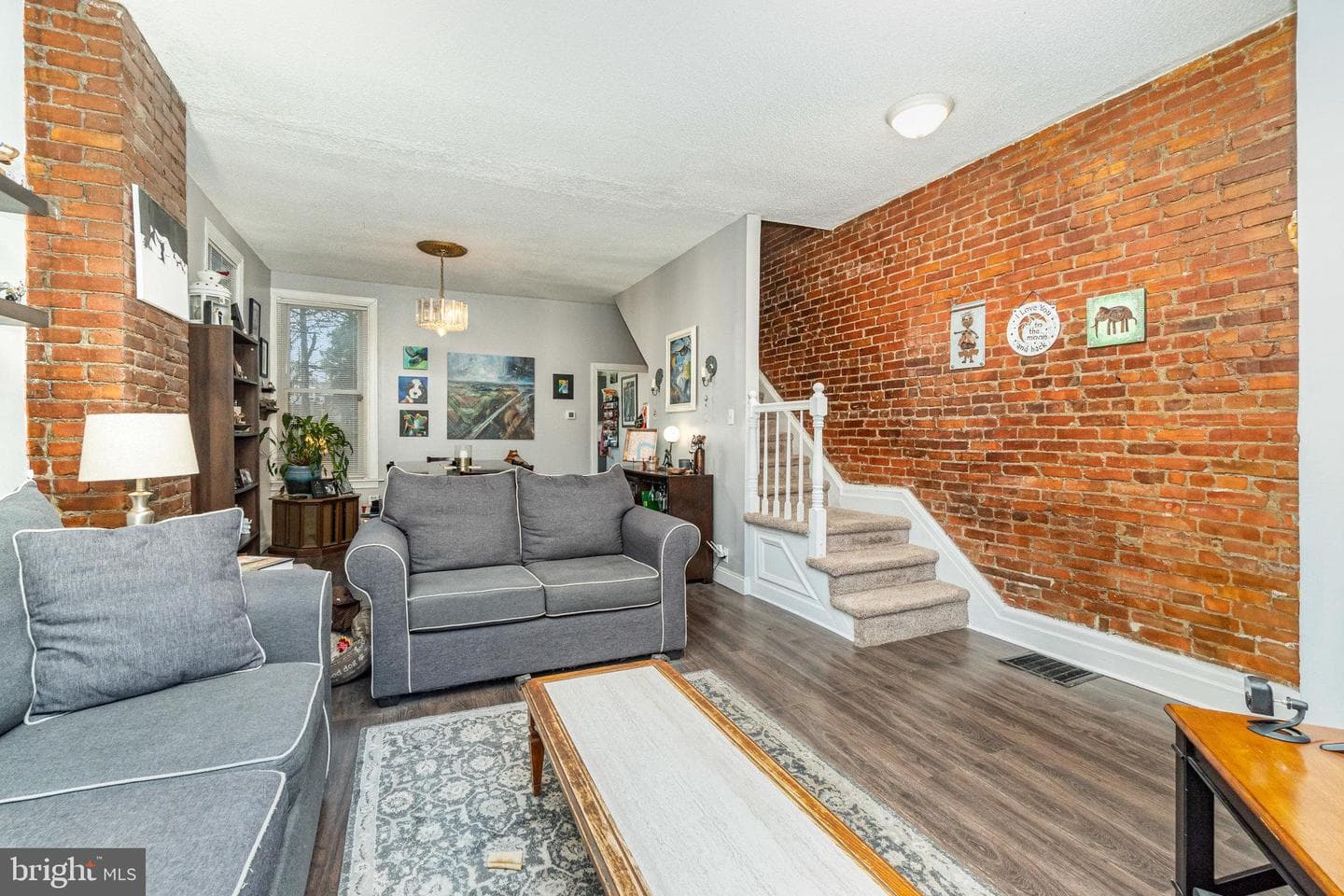 215 Muench Street photo 8