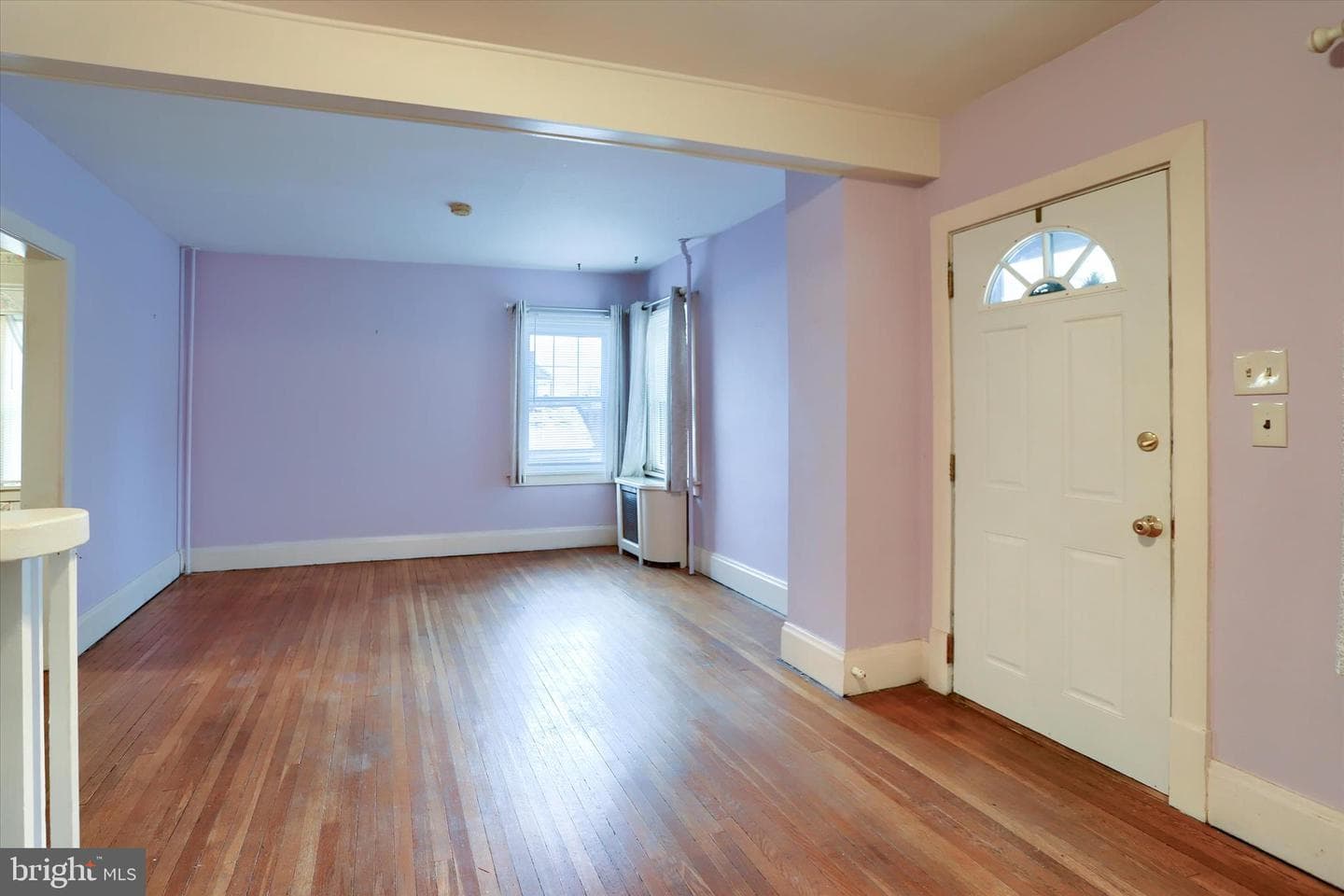 301 Swan Street photo 7