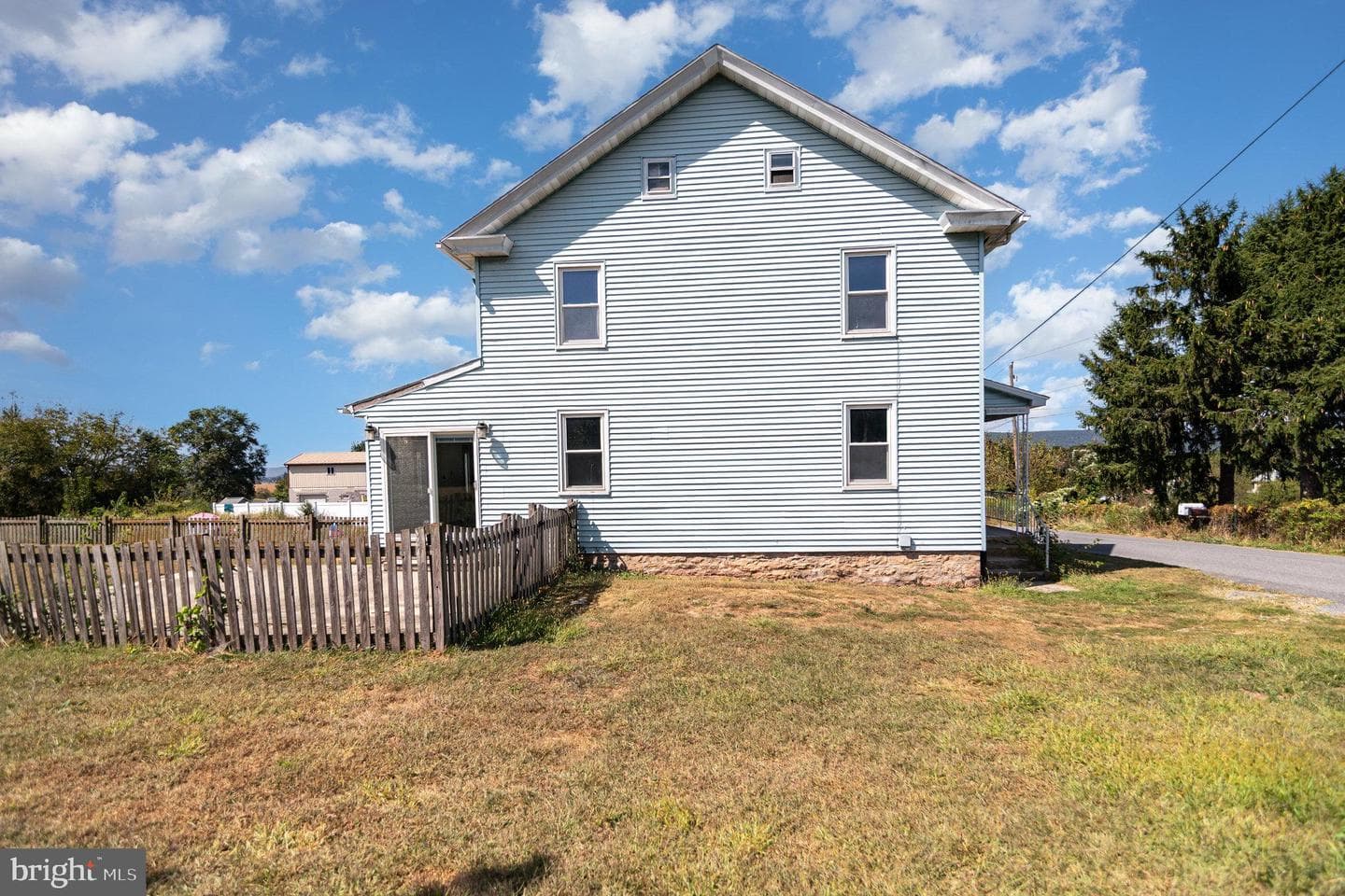 46 Laudermilch Road photo 33