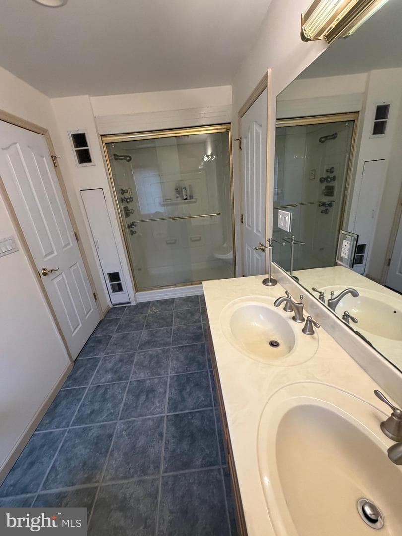 6254 Bridle Court photo 39