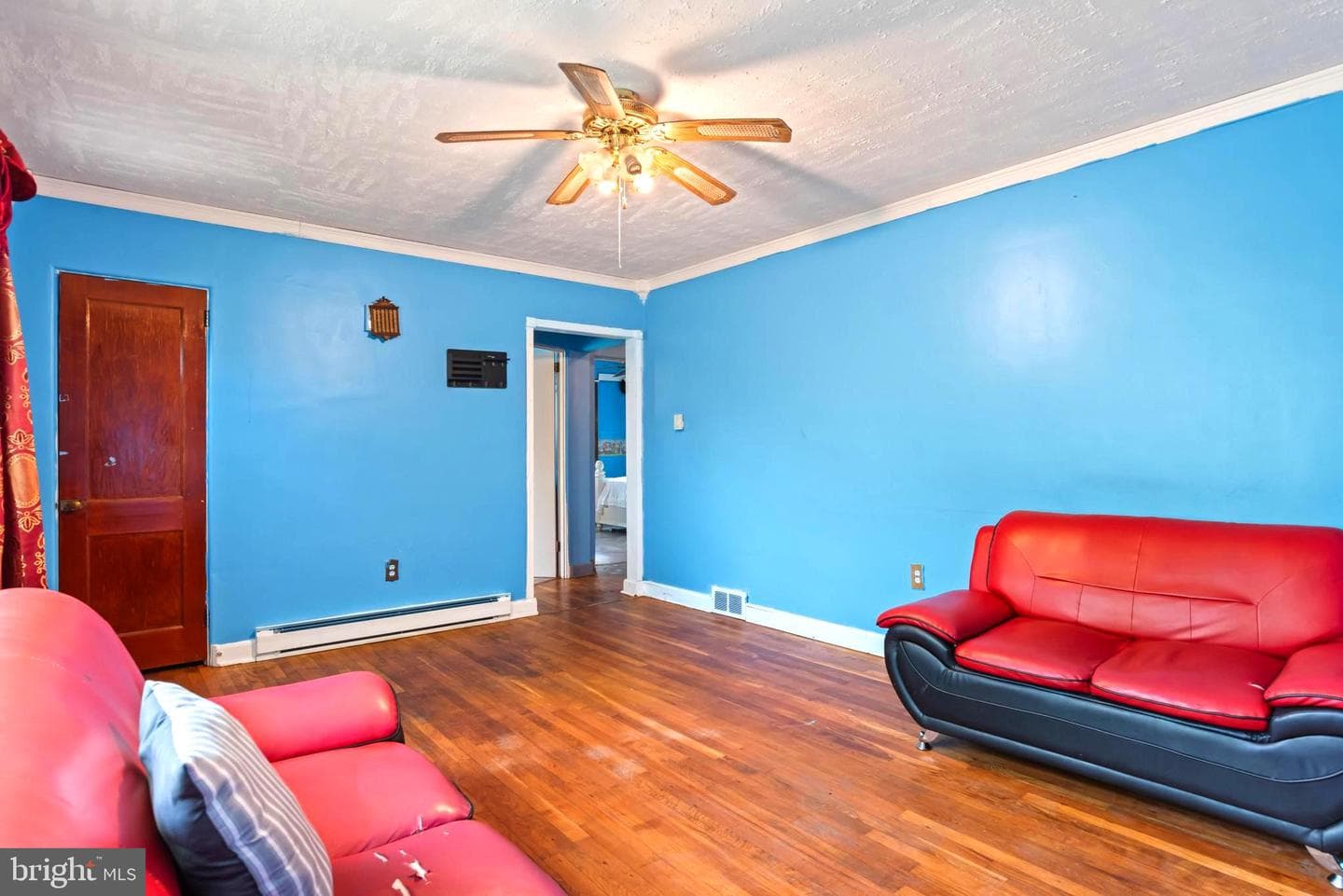 201 Village Road photo 6