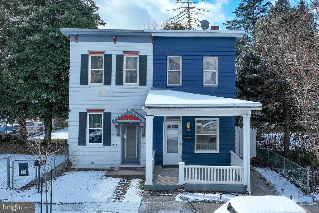 914 Norwood Street photo 1