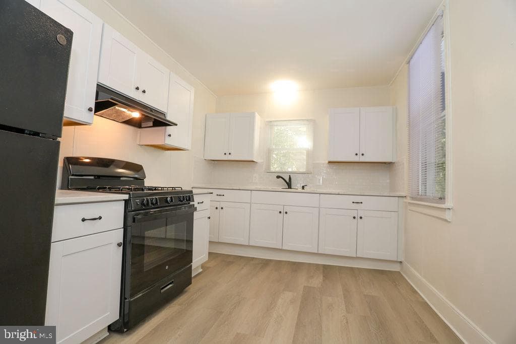 914 Norwood Street photo 7