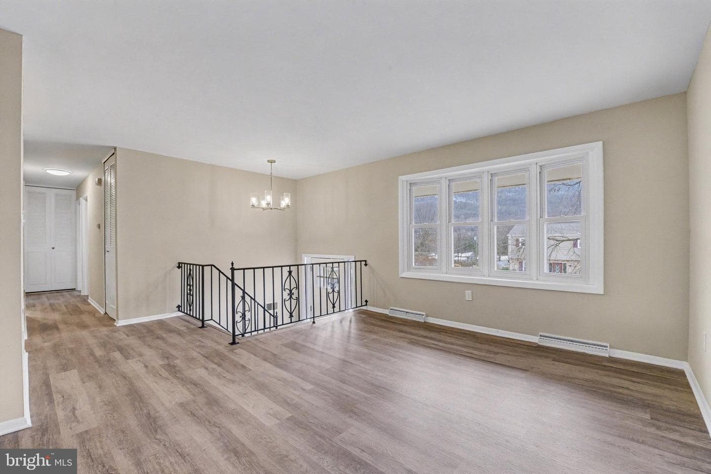 404 Erdman Drive photo 6