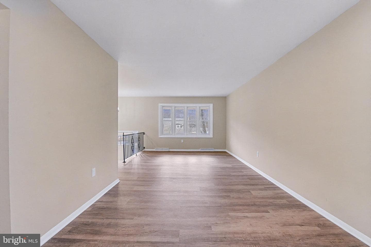 404 Erdman Drive photo 8