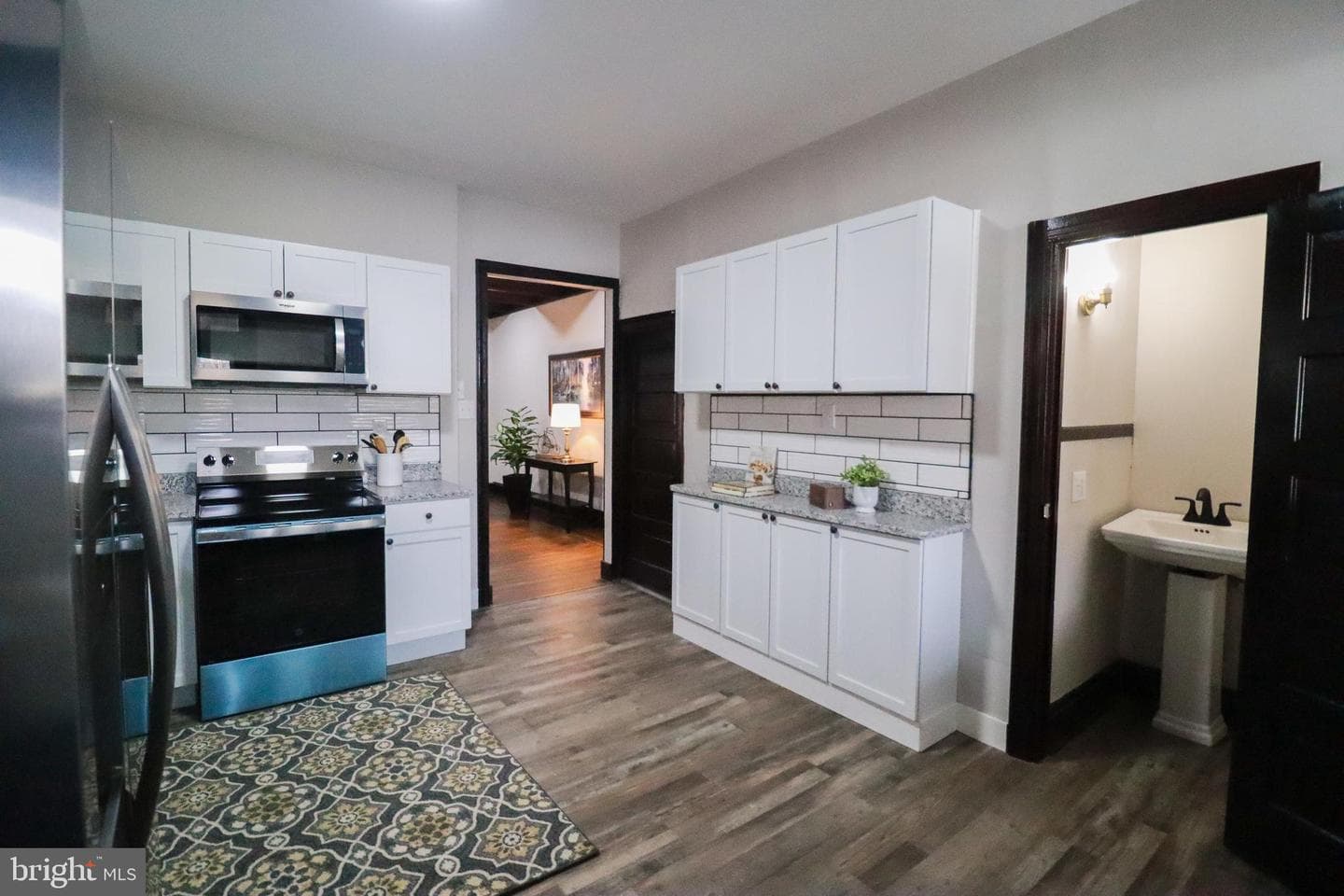 1708 State Street photo 14