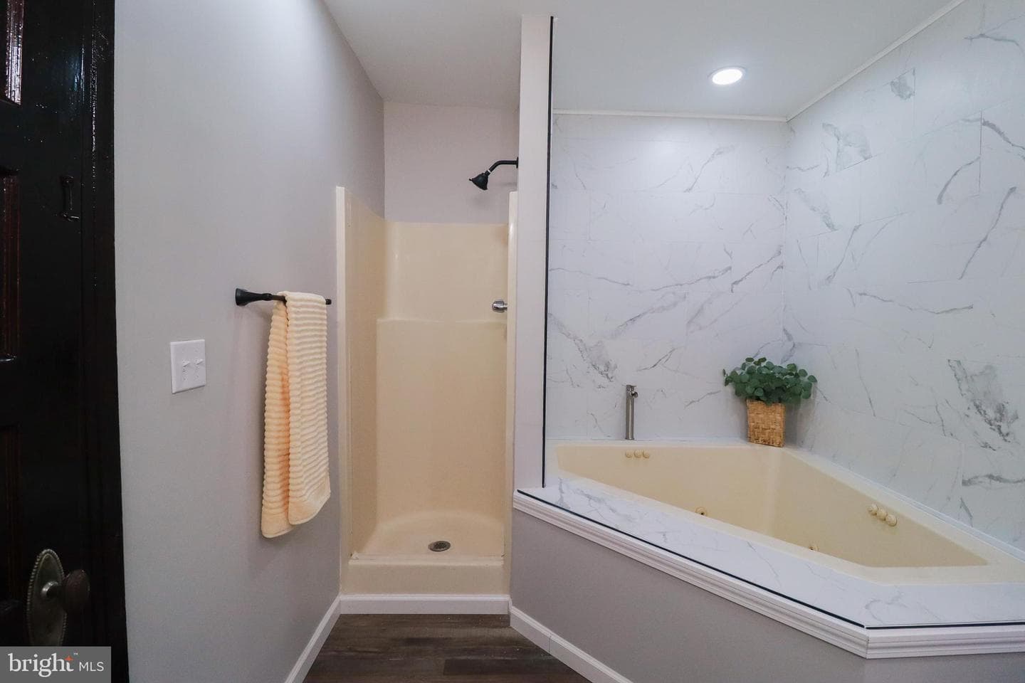 1708 State Street photo 18