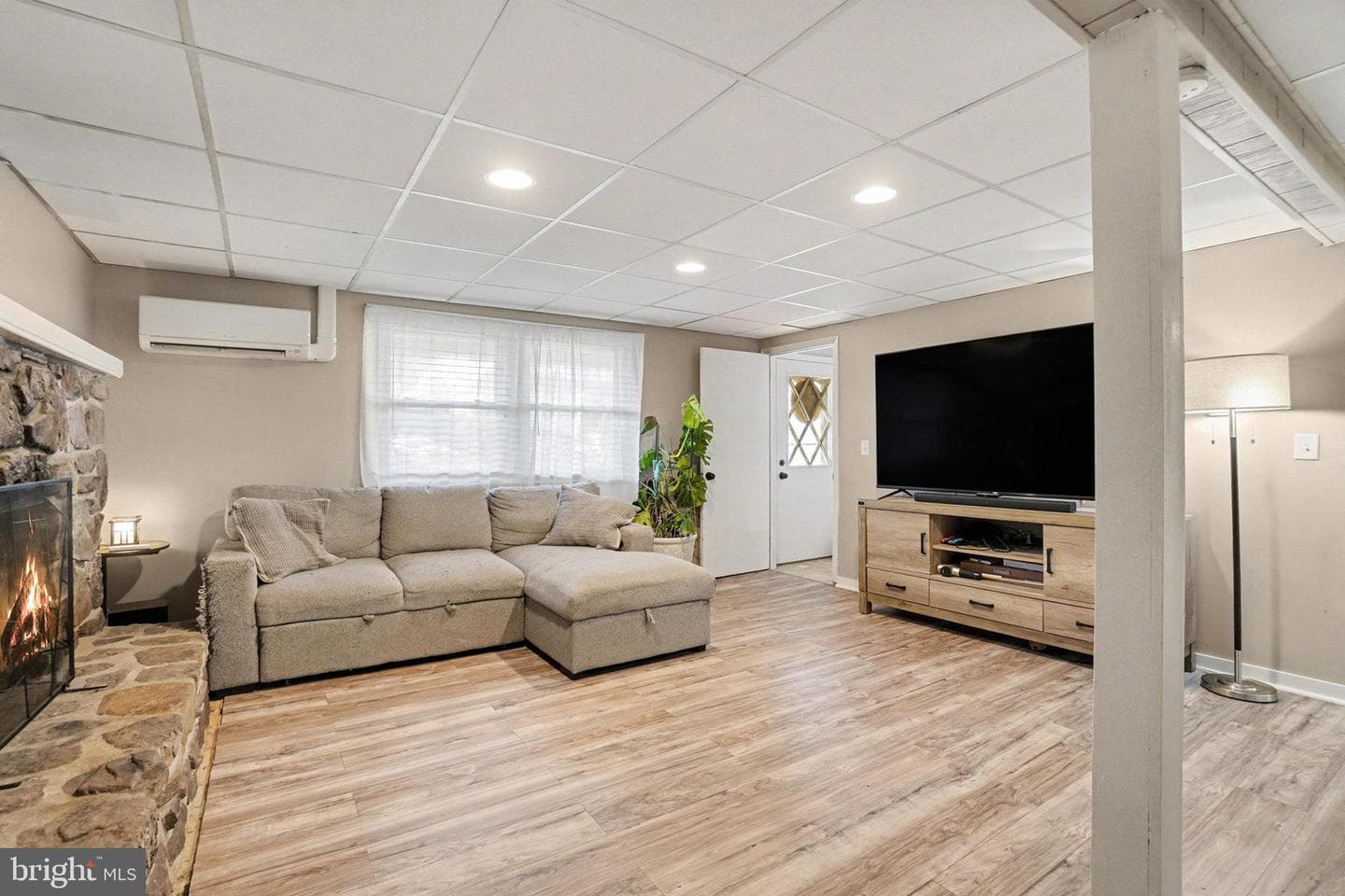 923 Sunnyside Road photo 17
