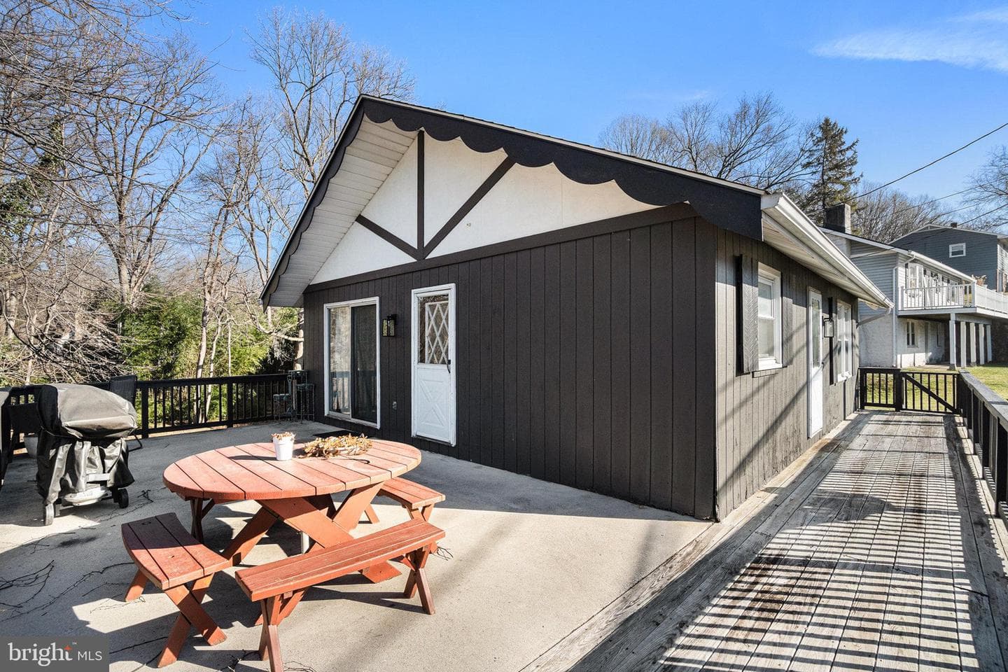 923 Sunnyside Road photo 24