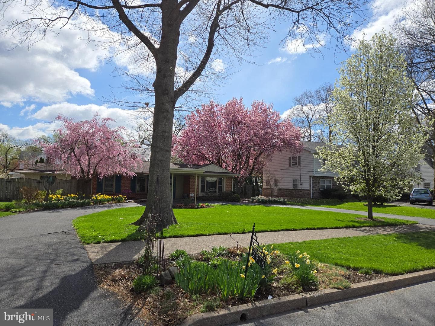 2915 Green Street photo 2