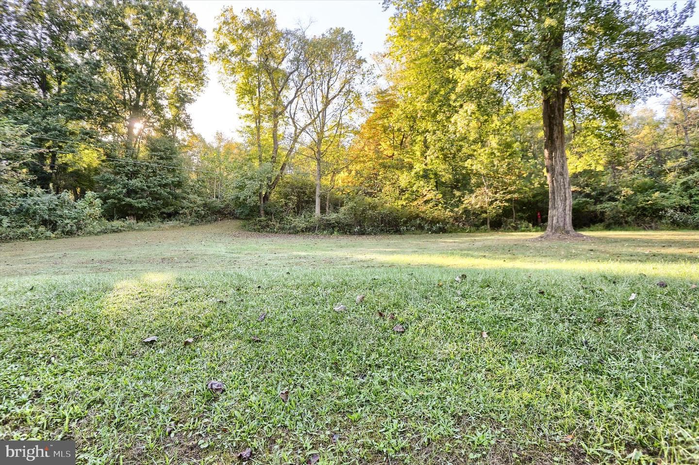 615 Singer Lane photo 32