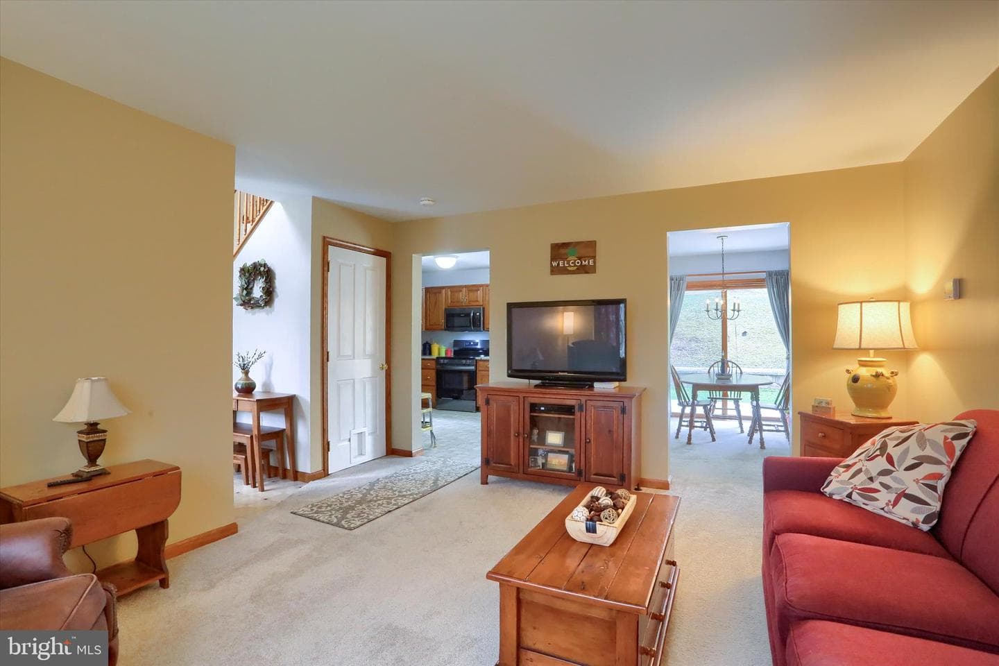 615 Singer Lane photo 7