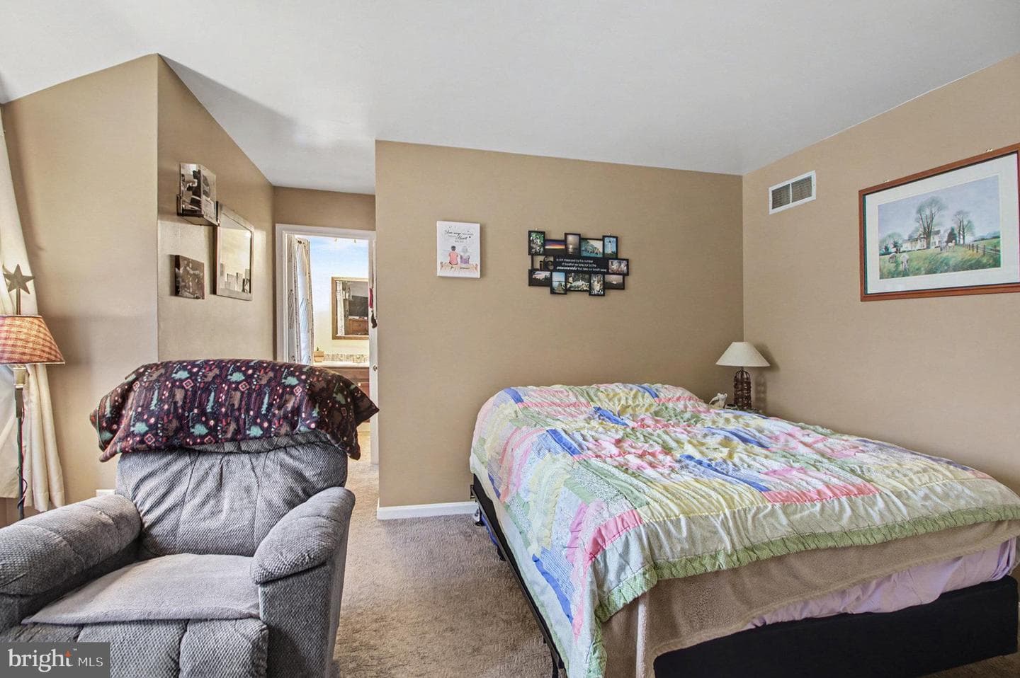 2248 Wexford Road photo 17