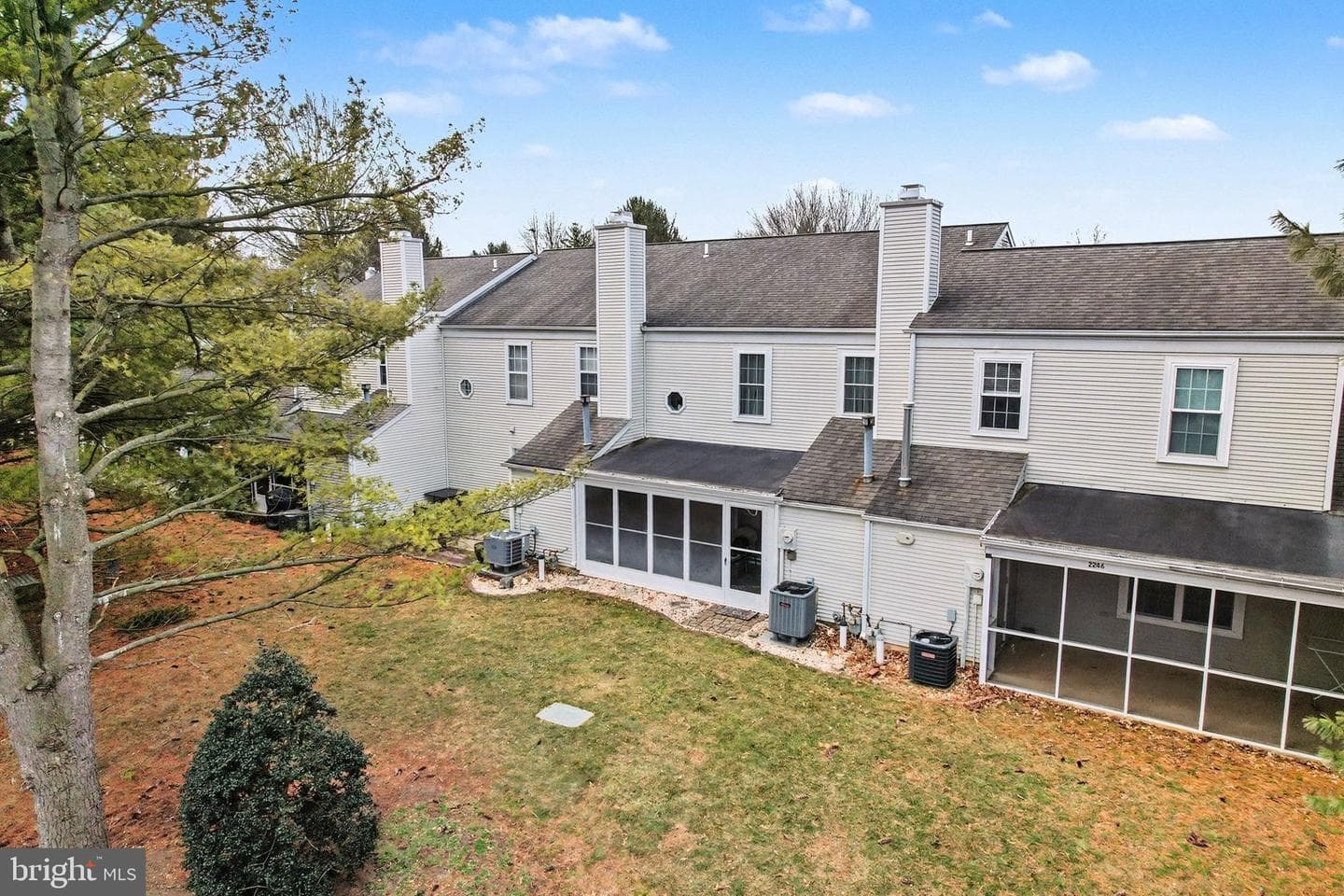 2248 Wexford Road photo 28