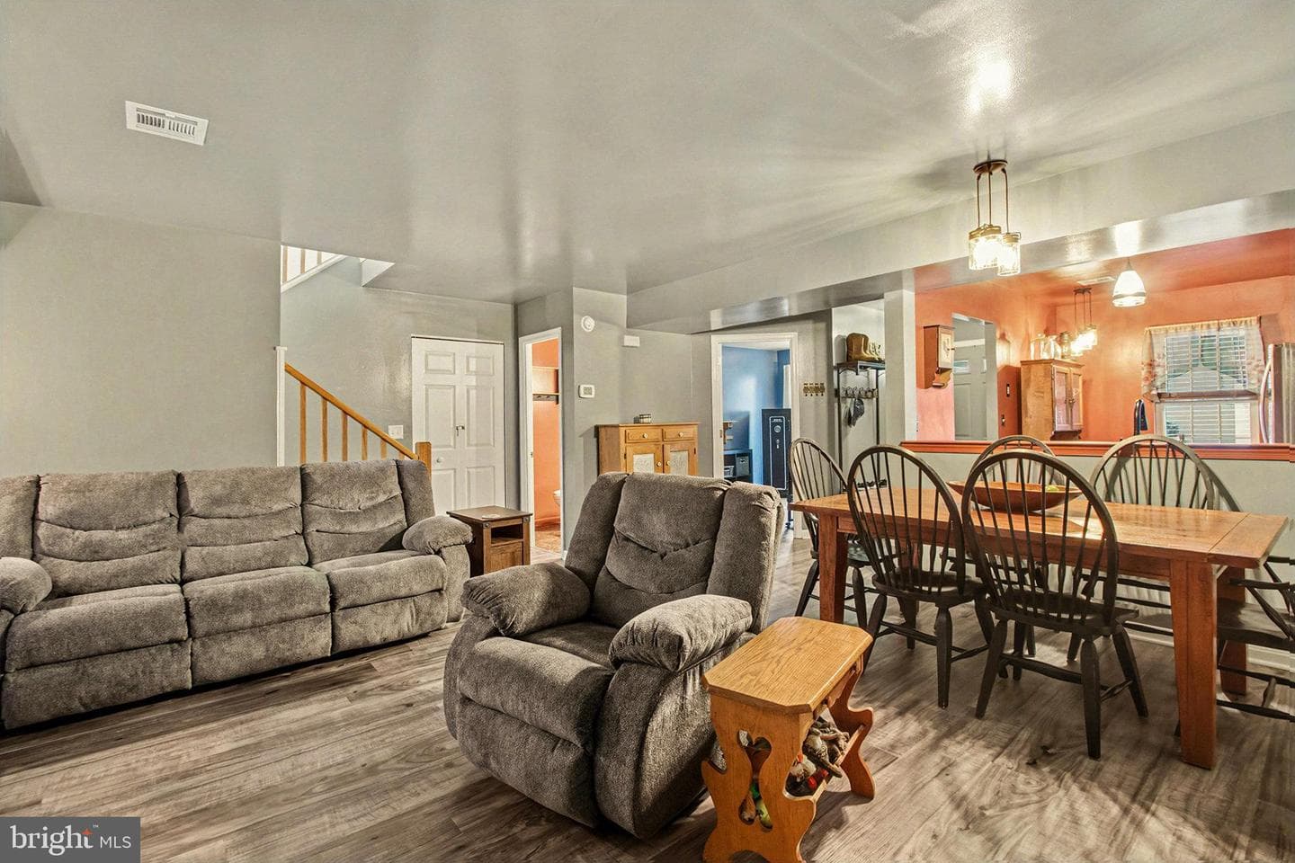 2248 Wexford Road photo 5