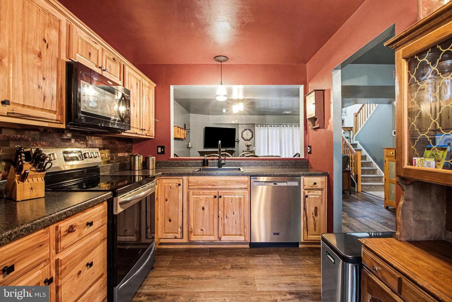 2248 Wexford Road photo 9