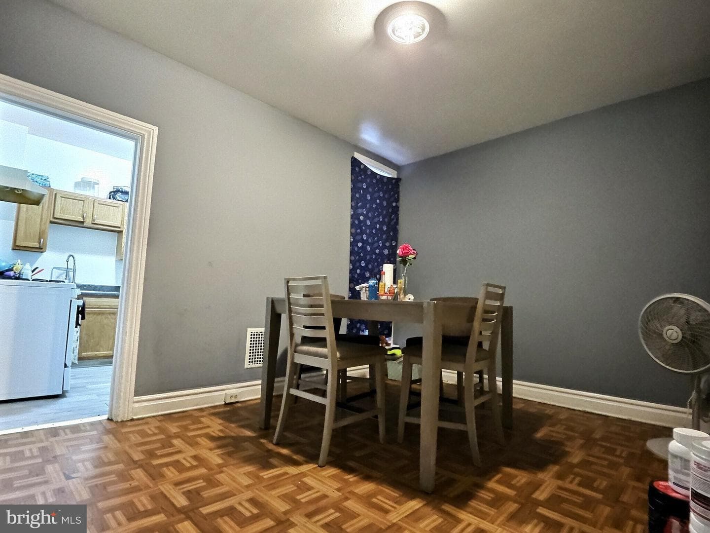 1632 Catherine Street photo 8
