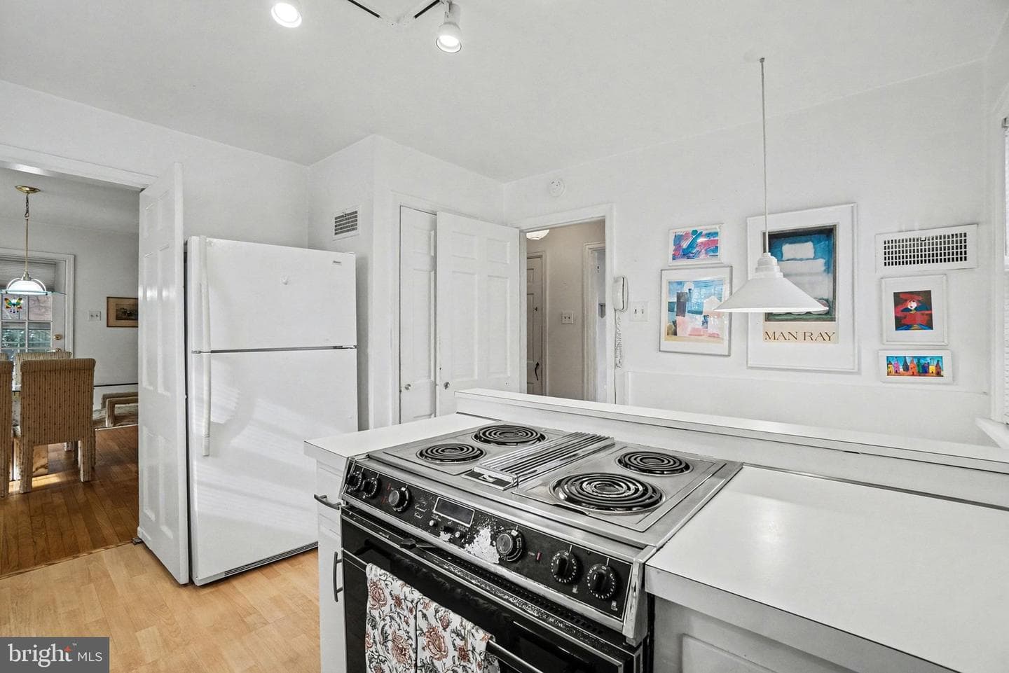 3603 Hillcrest Road photo 12