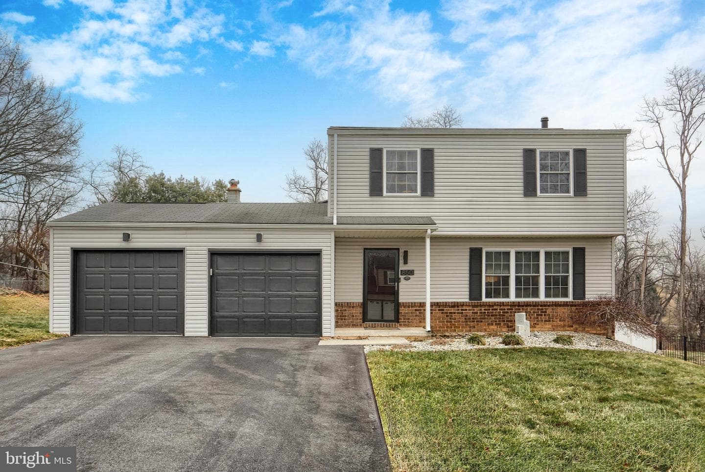 850 Cardinal Drive photo 1