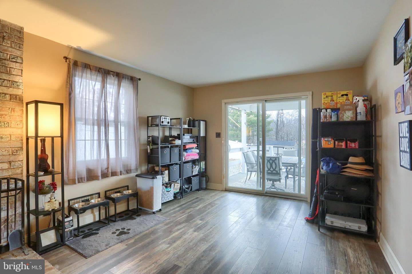 850 Cardinal Drive photo 12