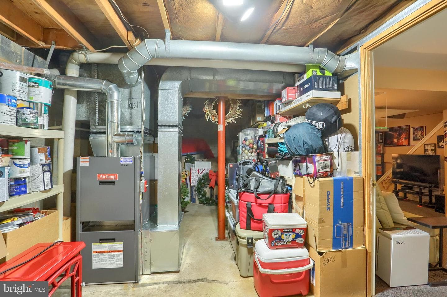 850 Cardinal Drive photo 24