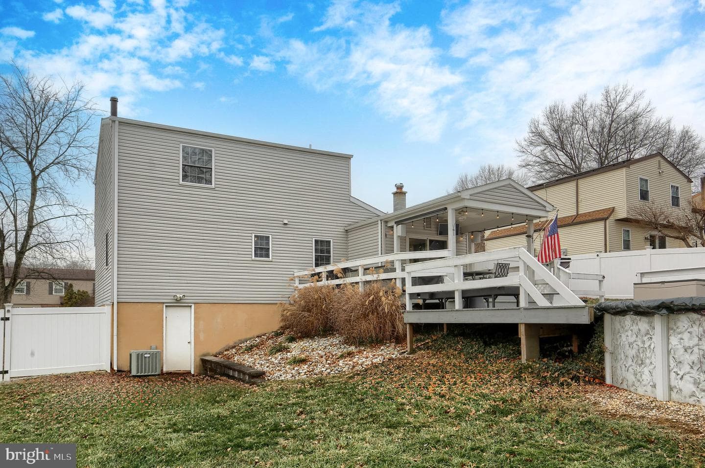 850 Cardinal Drive photo 25