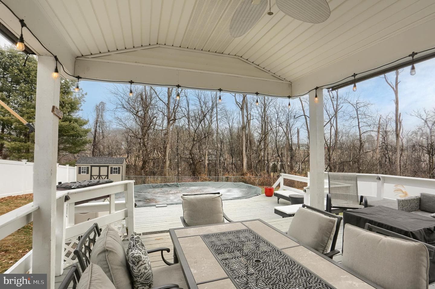 850 Cardinal Drive photo 29