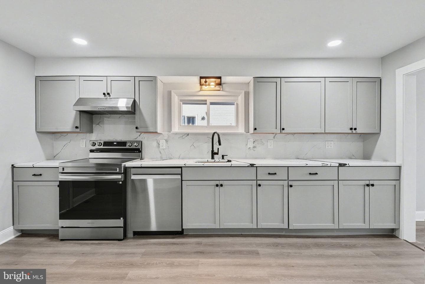 210 Beaver Road photo 15