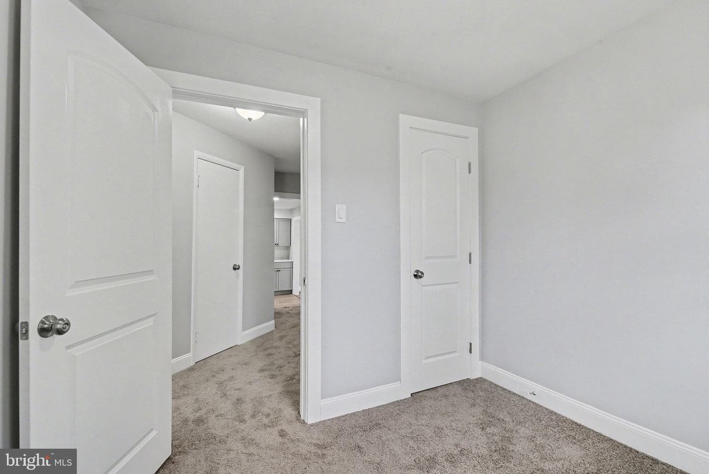 210 Beaver Road photo 17
