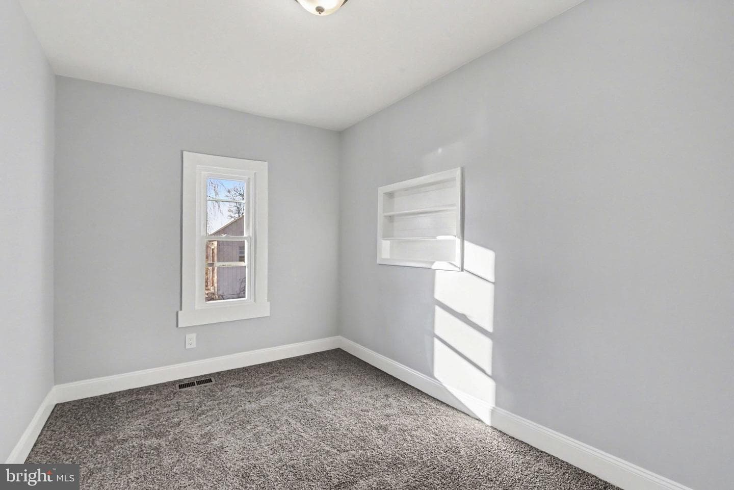 210 Beaver Road photo 18