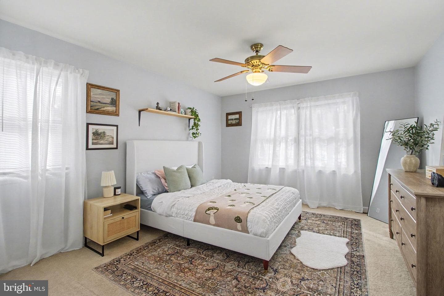568 Kelker Street photo 17