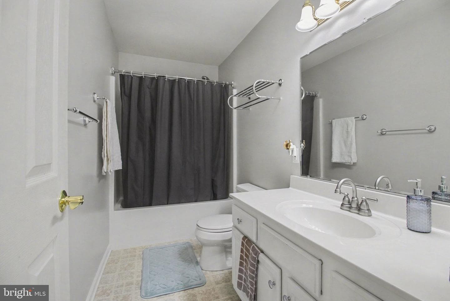 568 Kelker Street photo 24