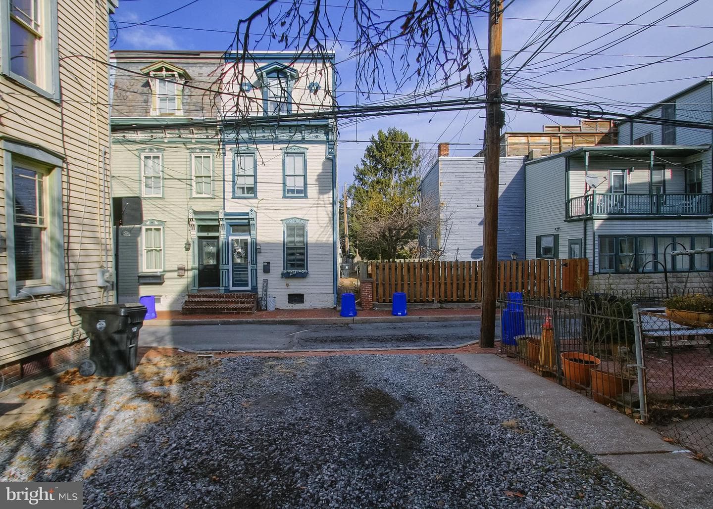 591 S Front Street photo 7