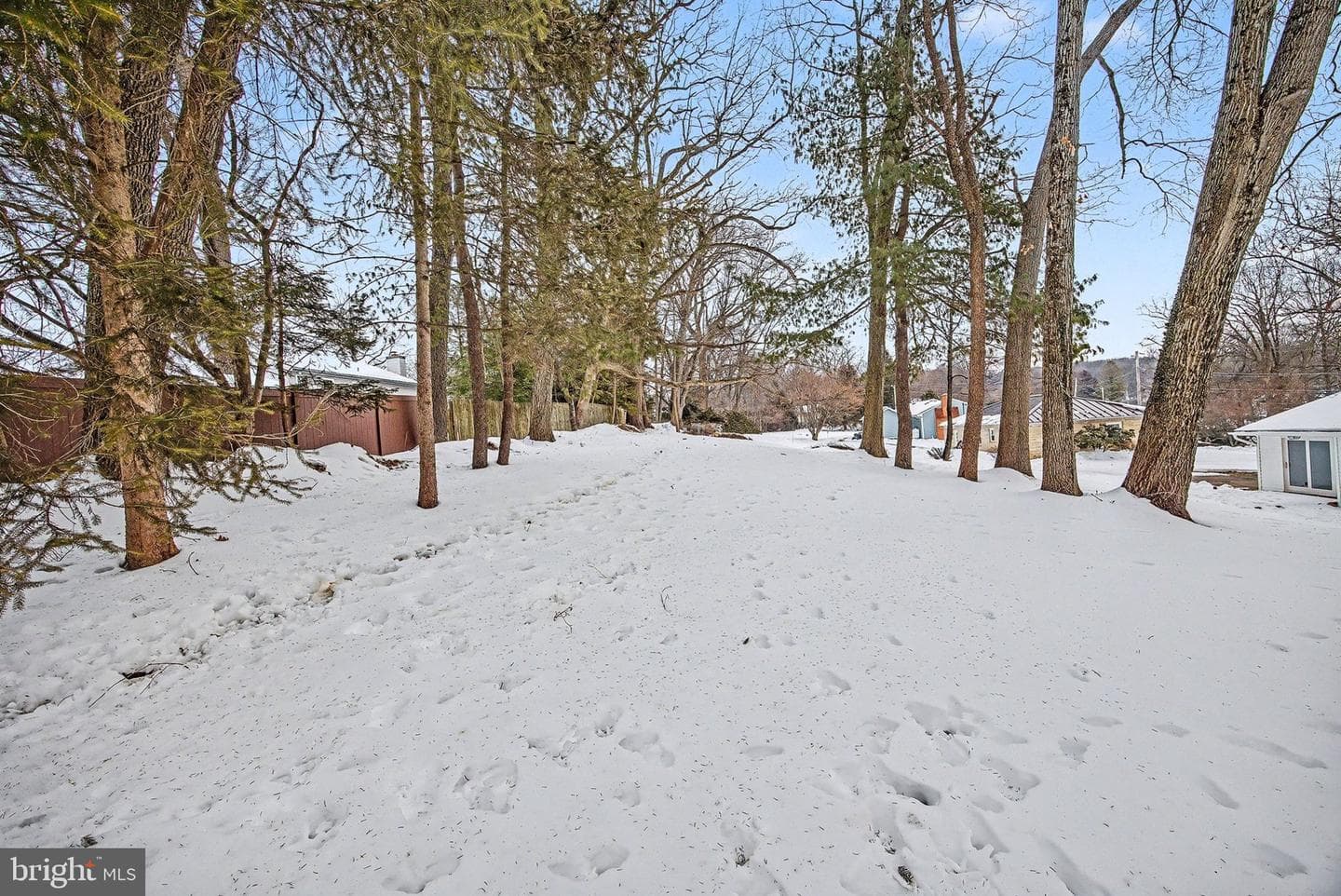 857 Twin Oaks Drive photo 26