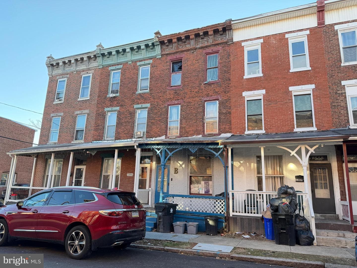 1209 Chestnut Street photo 1