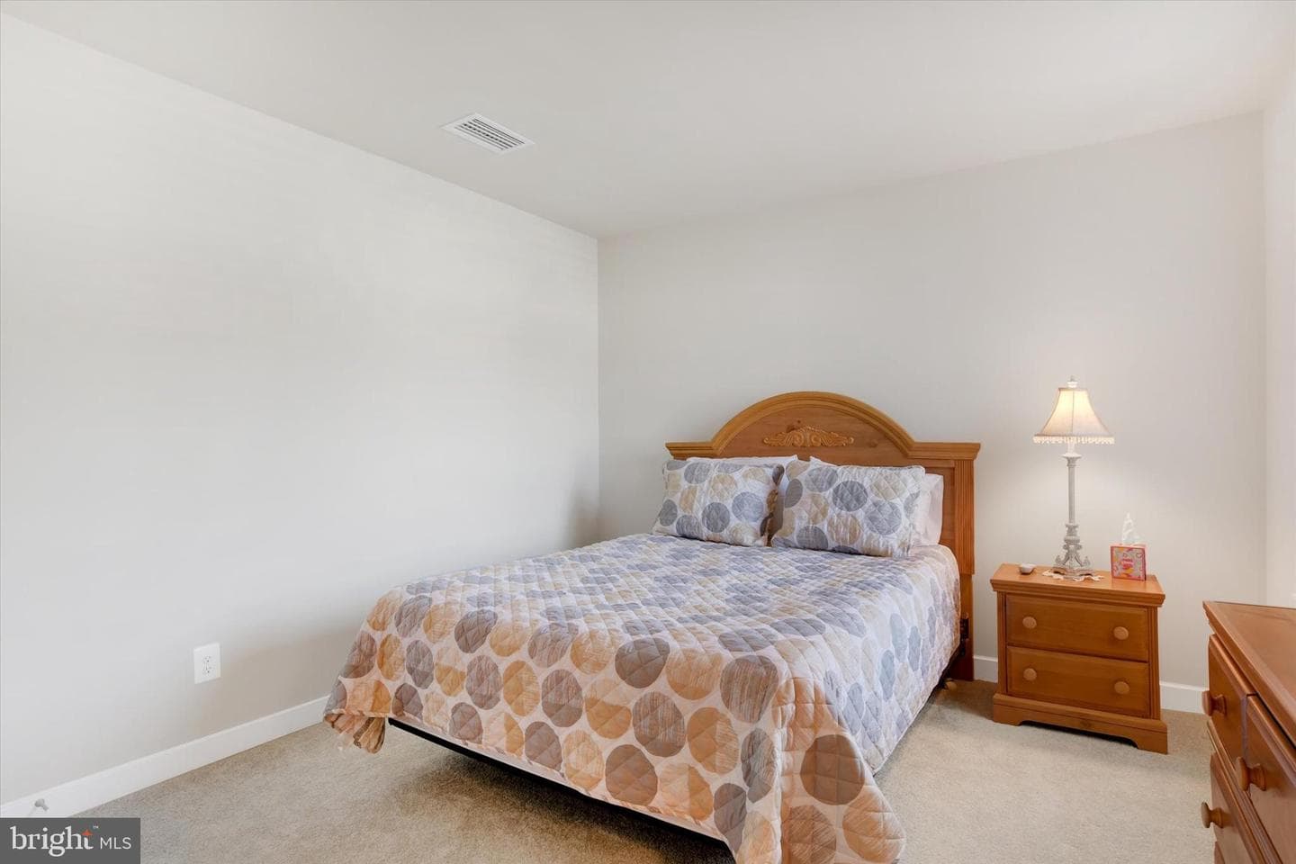 2231 Caroline Lane photo 15