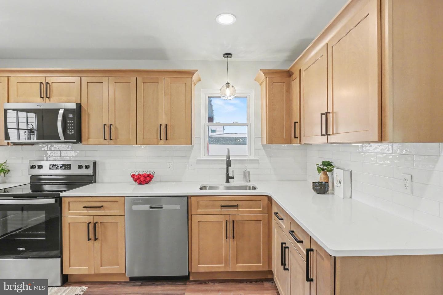 640 Harvest Drive photo 13