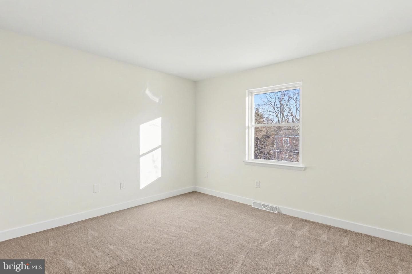 640 Harvest Drive photo 44