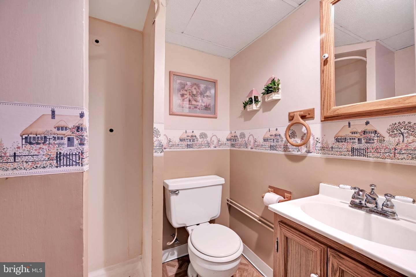213 Hoffer Street photo 24