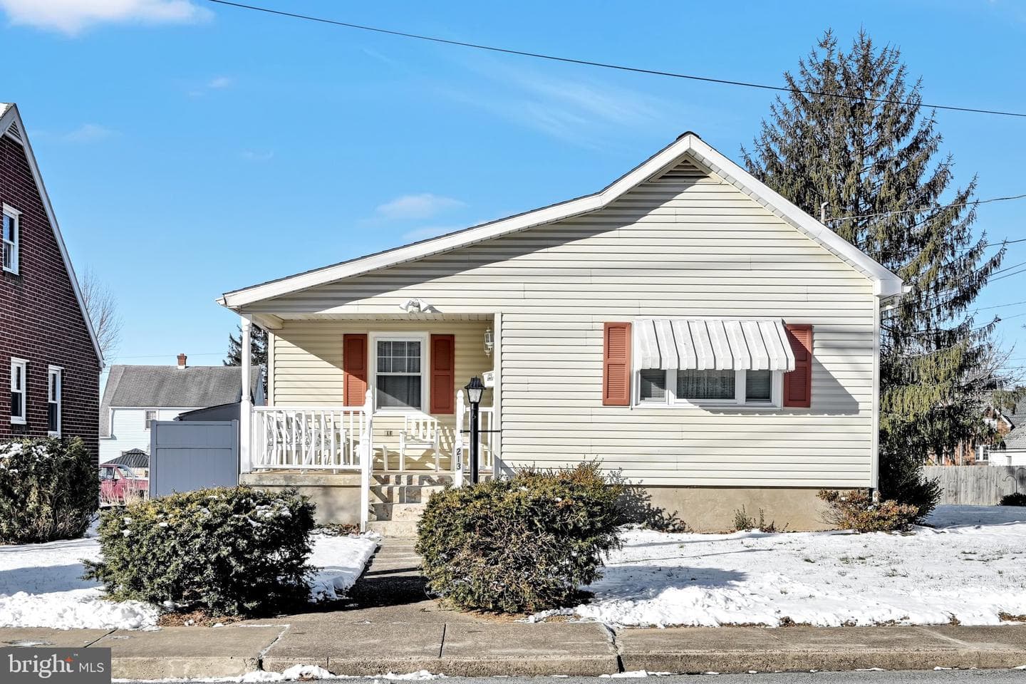 213 Hoffer Street photo 6
