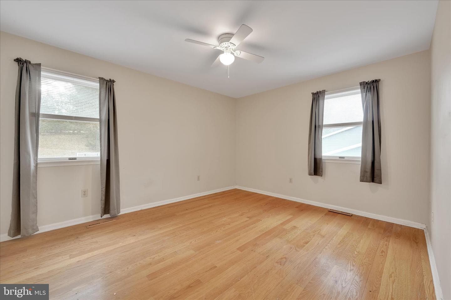 515 Randall Circle photo 22
