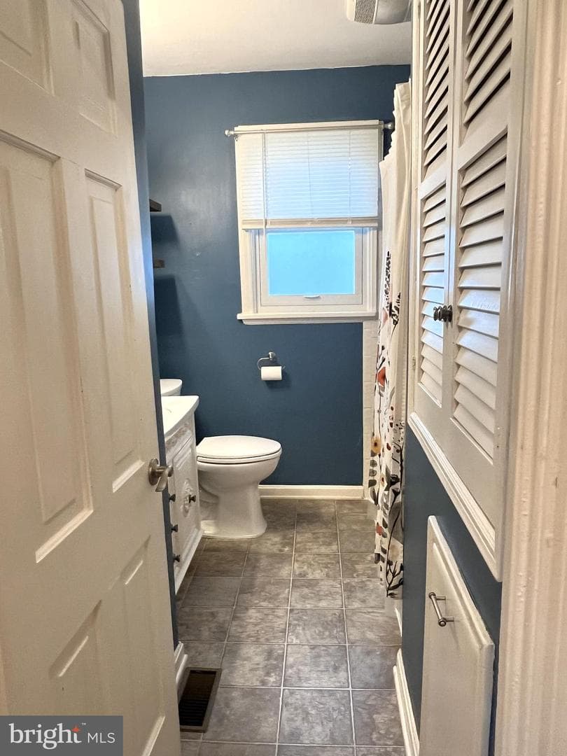 205 Linn Street photo 14