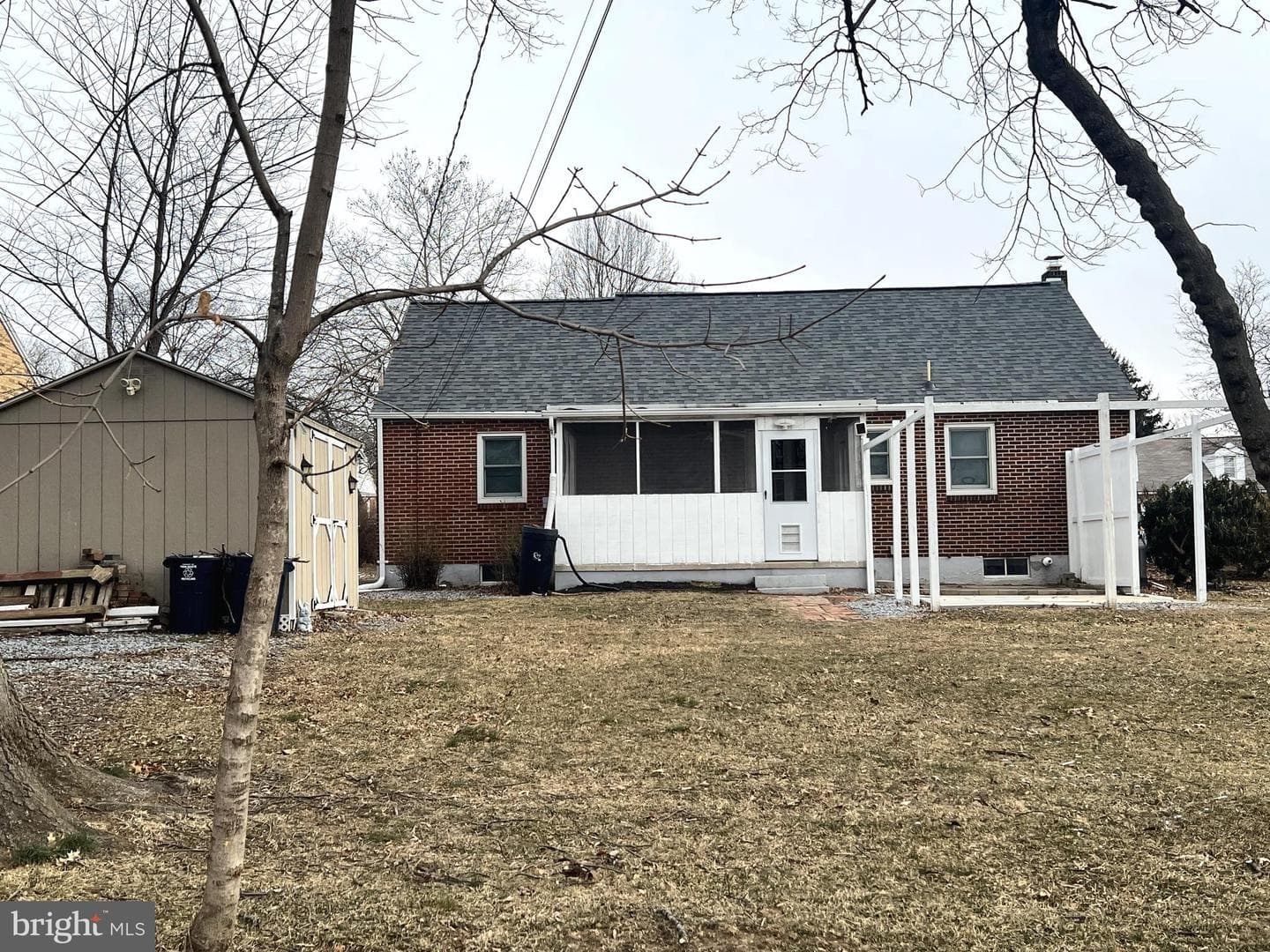 205 Linn Street photo 35