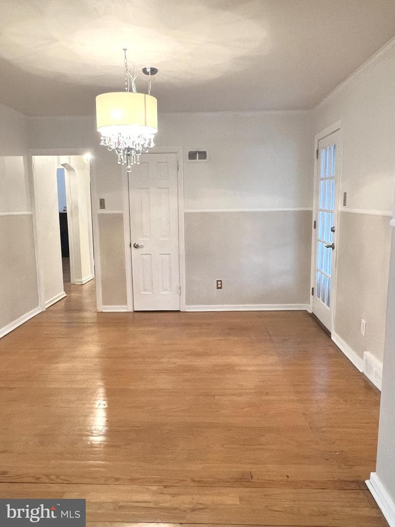 205 Linn Street photo 6