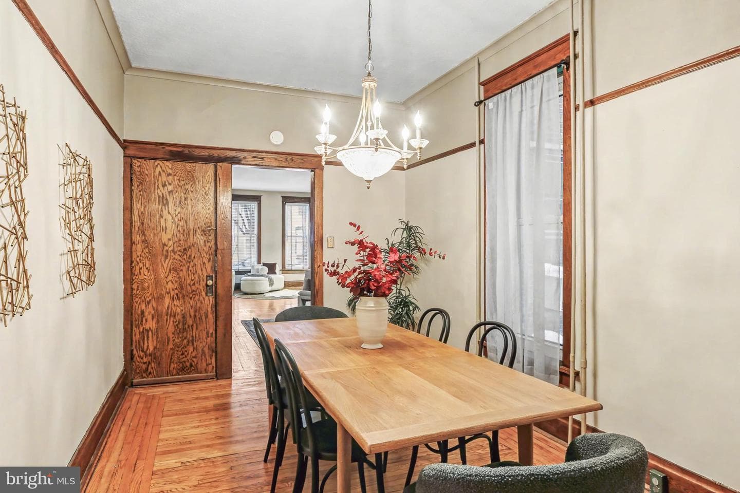 111 Calder Street photo 8