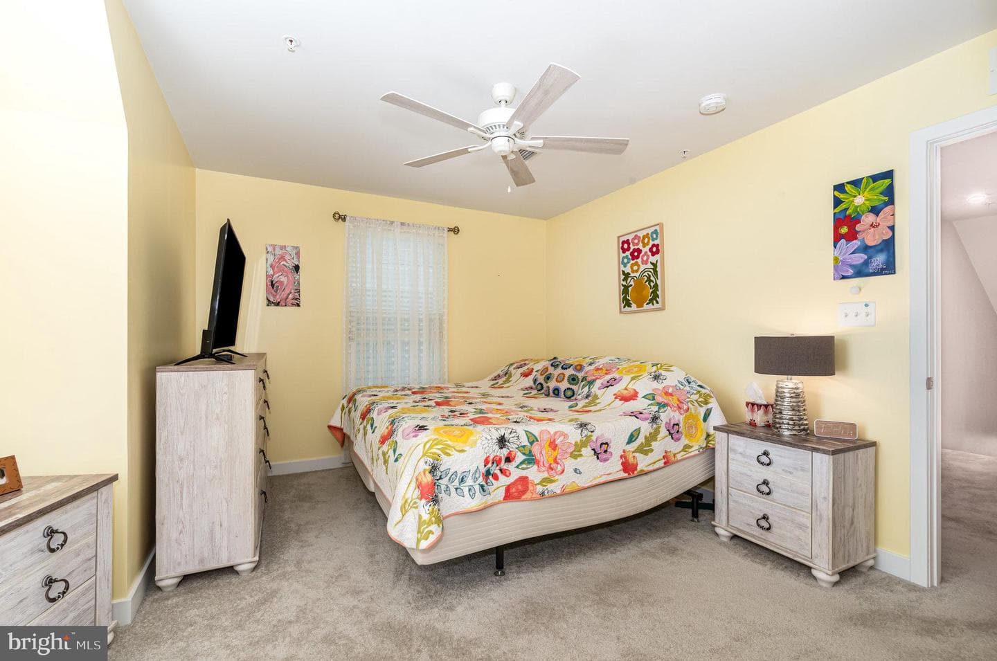 2268 Caroline Lane photo 17