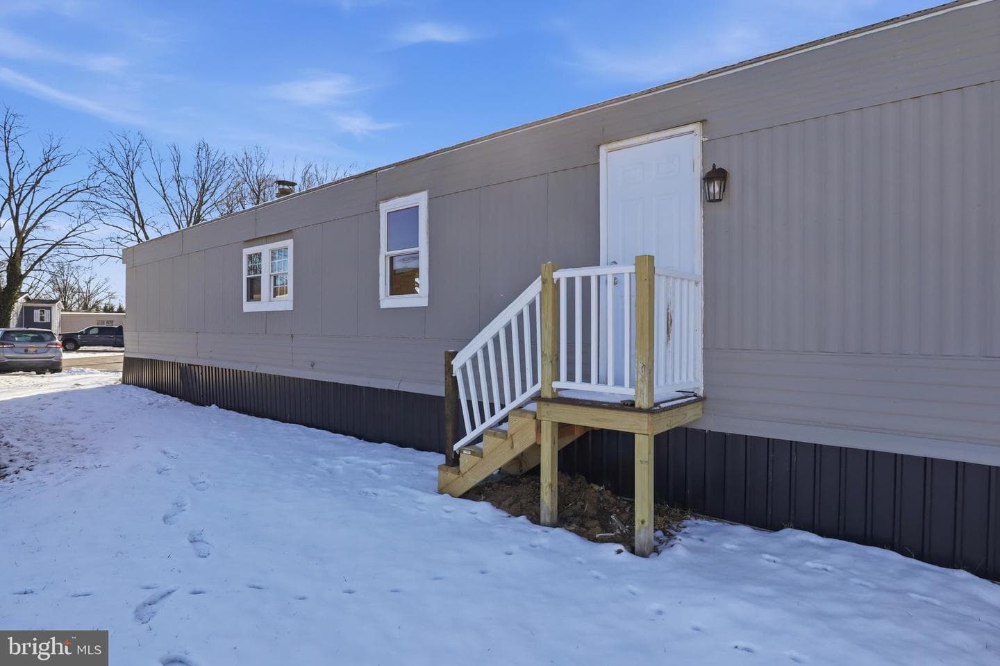 10 Caravan Court photo 23