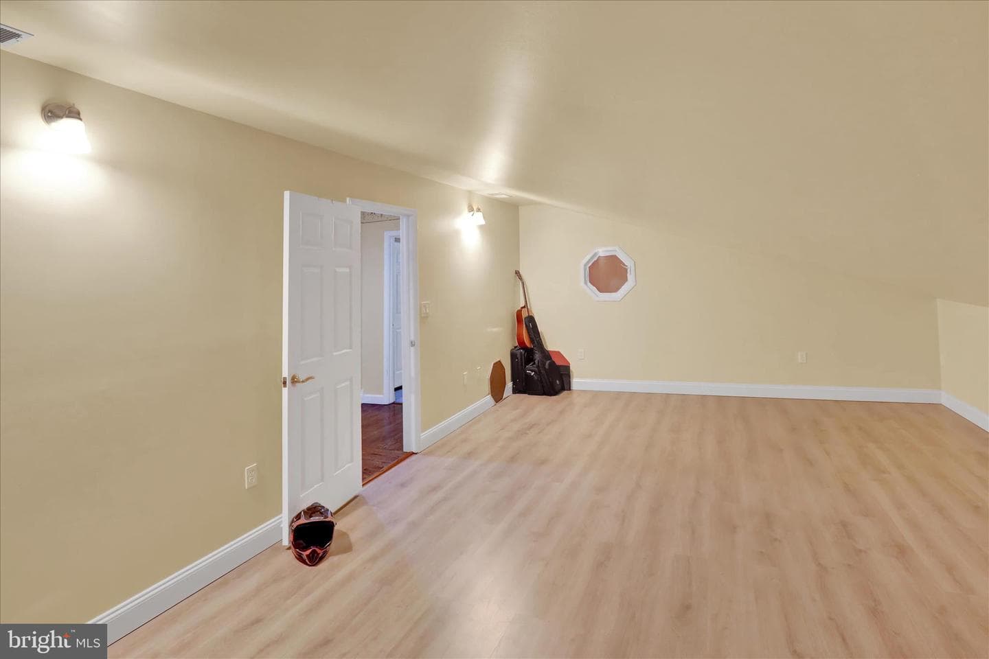 1239 S Meadow Lane photo 27