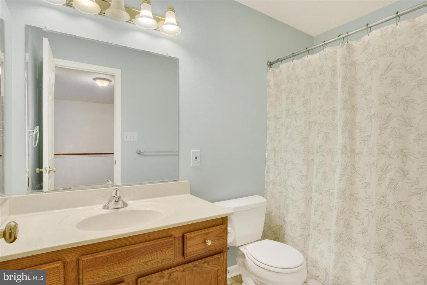 1041 Memory Lane photo 19